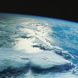 Мелница от митове: кой създаде озоновата дупка?