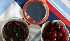 Pitless cherry jam: subtleties and recipes